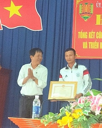 quang nam khen thuong hai cong dan dung cam bat doi tuong trom cap tai san