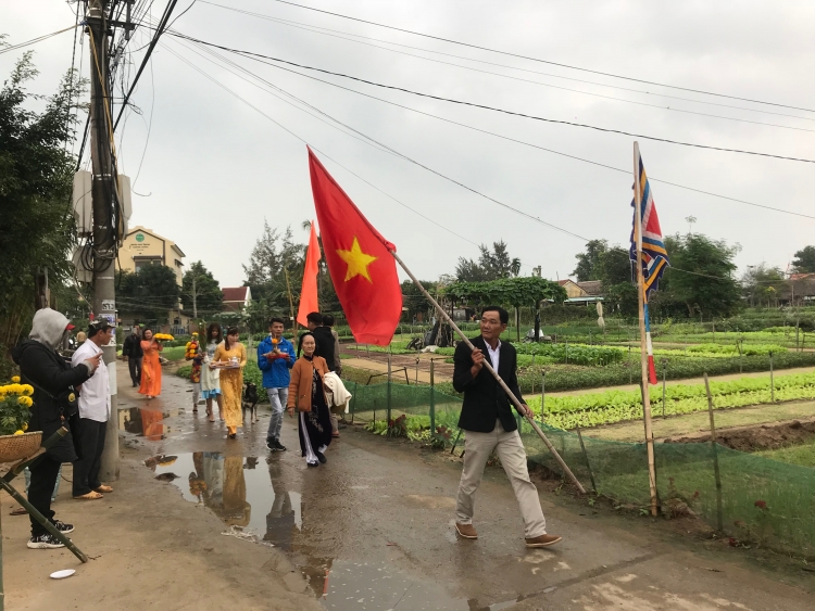 dac sac le cau bong lang rau tra que o hoi an