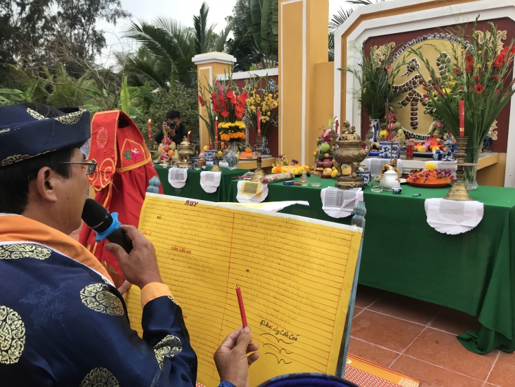 dac sac le cau bong lang rau tra que o hoi an