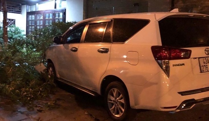 Đà Nẵng: Gây tai nạn giao thông vì tránh chốt thổi nồng độ cồn