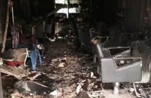 Đà Nẵng: Lửa thiêu rụi tiệm làm tóc, người dân chạy toán loạn