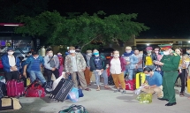 Thừa Thiên Huế tiếp nhận, cách ly 71 công dân từ Lào trở về