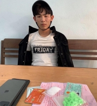 Đi bán hộ ma túy, nam thanh niên Đà Nẵng bị bắt quả tang