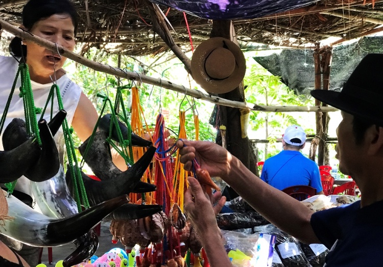 hoi an gan 7000 luot du khach den cu lao cham trong 3 ngay nghi le