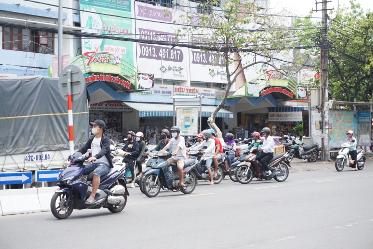 nhip song da nang tro lai sau 22 ngay gian cach xa hoi