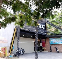Quảng Nam: Khách nổ súng bắn trọng thương 2 nhân viên quán Karaoke