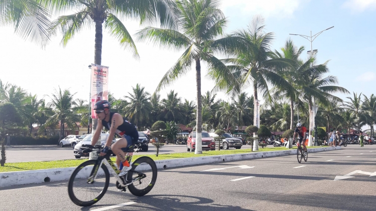 patrick lange vo dich giai ironman 703 chau a nam 2019