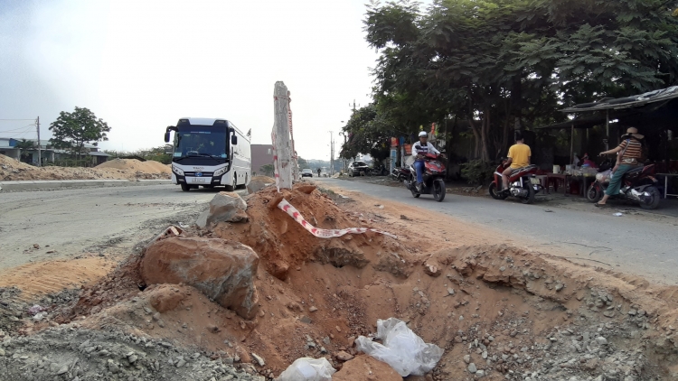 da nang 1 km duong thi cong hon 4 nam van khong xong