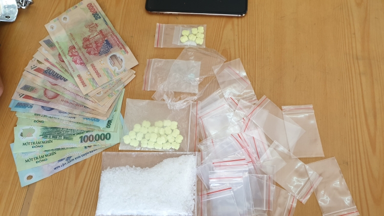 Bắt giữ đối tượng người Trung Quốc tàng trữ trái phép chất ma túy