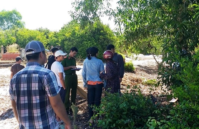 giam doc trung tam van hoa tinh quang nam chet trong tu the treo co trong rung