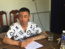 Bắt giữ đối tượng rải tờ rơi cho vay nặng lãi