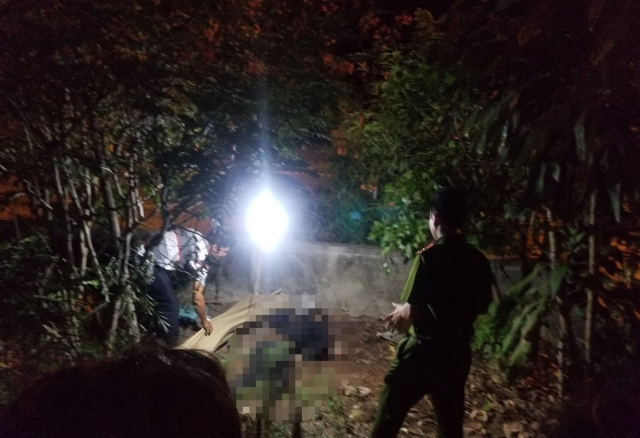Xác định nguyên nhân nam thanh niên chết trong vườn nhà dân ở Quảng Nam