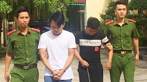 lua dao qua mang xa hoi facebook 2 doi tuong o quang nam bi khoi to