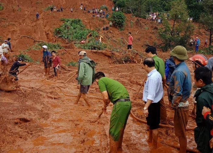 tay nguyen thiet hai hon mot ngan ty dong sau dot bao lu