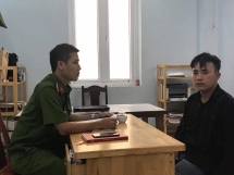 Di lý đối tượng dùng dao khống chế cướp tài sản về Đà Nẵng