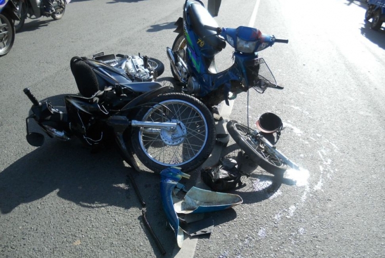 quang nam tai nan giao thong nghiem trong 2 nguoi tu vong