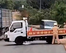 Gia Lai: Vụ tông thẳng vào tổ CSGT, thay đổi tội danh sang “giết người”