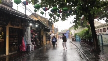 Mưa Hội An cũng trở thành sản phẩm du lịch độc đáo