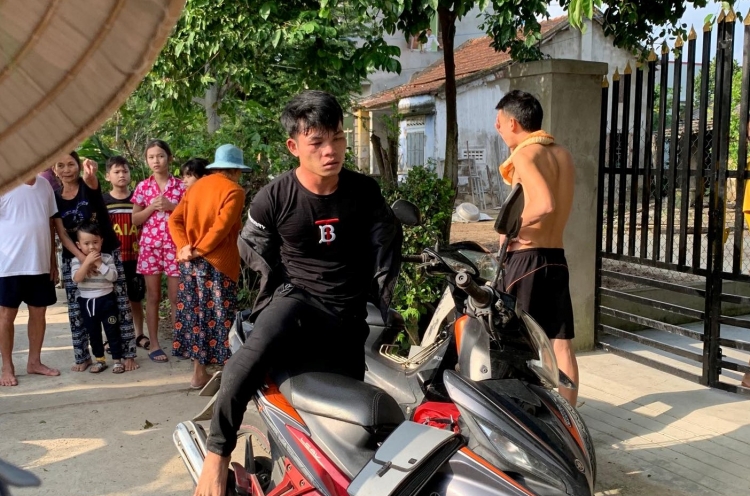 quang nam bat doi tuong lieu linh cay cua trom tai san giua ban ngay