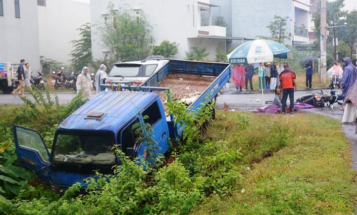 Quảng Nam: Va chạm giao thông kinh hoàng một người tử vong tại chỗ quang nam va cham giao thong kinh hoang mot nguoi tu vong tai cho