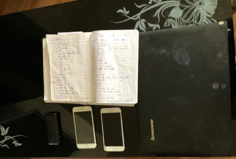 Bắt nhóm đối tượng cho vay lãi “cắt cổ” trên địa bàn Đà Nẵng bat nhom doi tuong cho vay lai cat co tren dia ban da nang