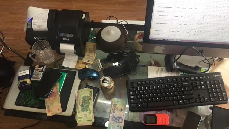 Bắt nhóm đối tượng cho vay lãi “cắt cổ” trên địa bàn Đà Nẵng bat nhom doi tuong cho vay lai cat co tren dia ban da nang