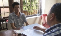 Cả gan trộm 12 bức liễng của đình làng