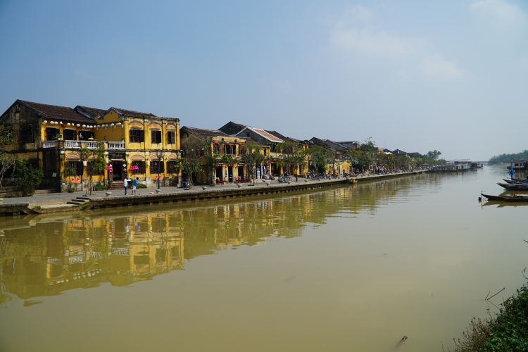 hoi an se tam dung cap phep homesay va dich vu sapa