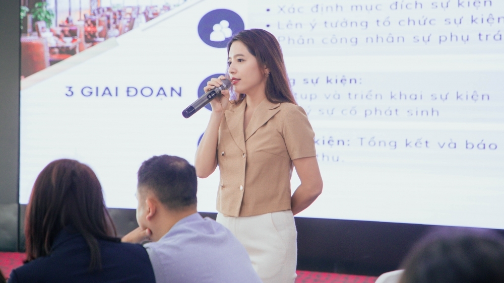 Viện Báo chí - Truyền thông tổ chức cho sinh viên đi thực tế