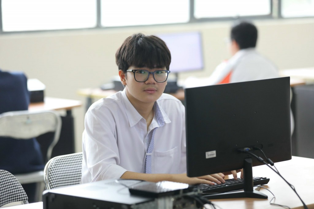 Cậu học trò nhỏ tuổi nhất giành giải Nhì học sinh giỏi quốc gia