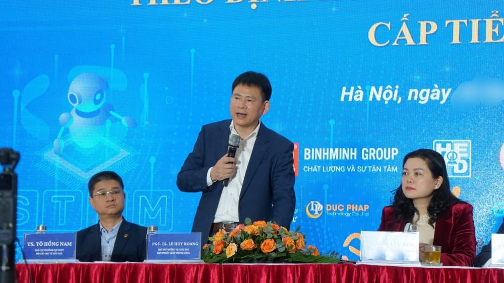 Giải đáp thắc mắc của giáo viên về giảng dạy trong kỷ nguyên số