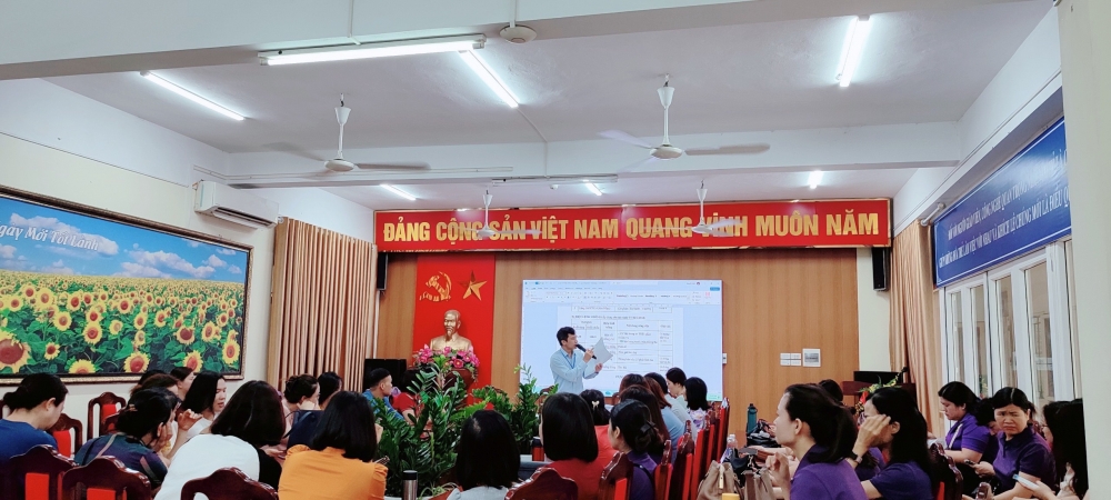 Sát cánh cùng học sinh lớp 9 “vượt vũ môn”