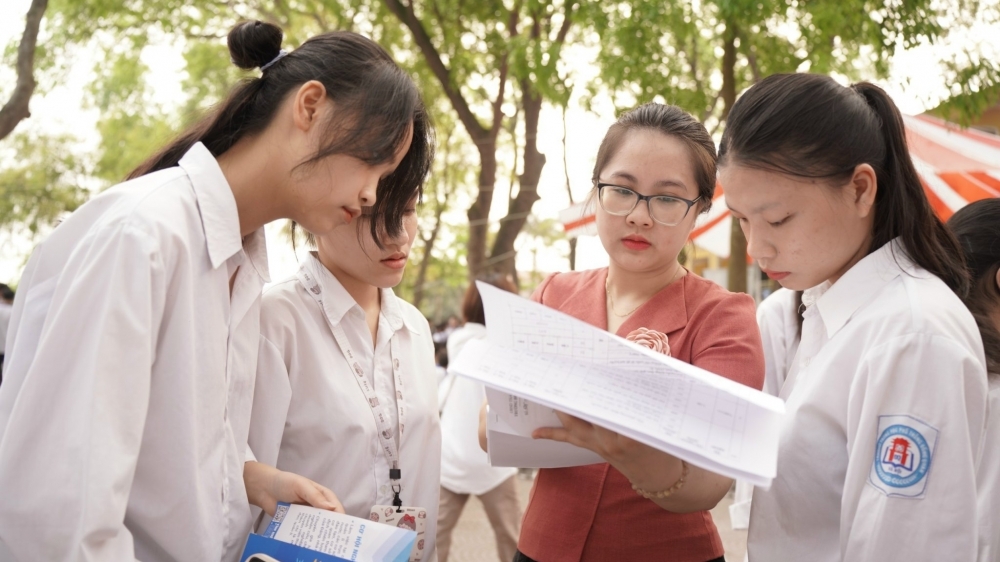 Hà Nội bổ sung thêm 3.210 chỉ tiêu tuyển sinh vào lớp 10