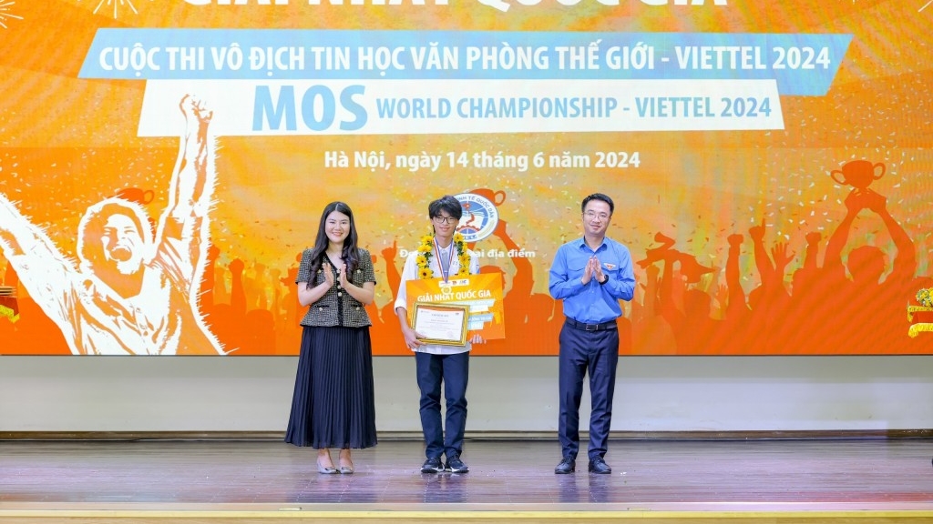 Học sinh trường Ams giành giải Nhất cuộc thi vô địch Tin học văn phòng