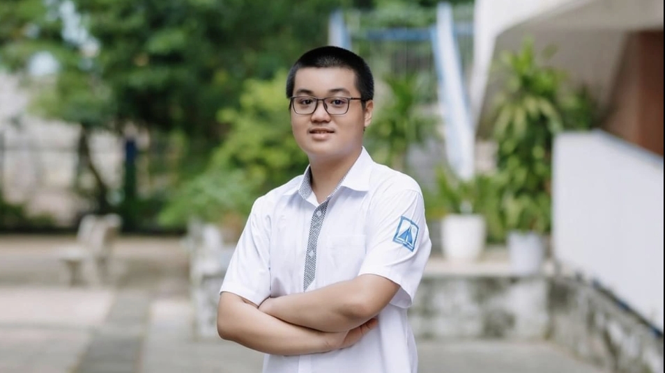 Thủ khoa lớp 10 tại Hà Nội không chơi game, không học quá 23h