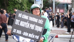 Ân tình nơi viếng Tổng Bí thư Nguyễn Phú Trọng