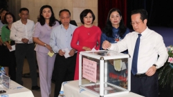 cong doan nganh giao duc ha noi phat dong ung ho nan nhan vu chay tai khuong ha