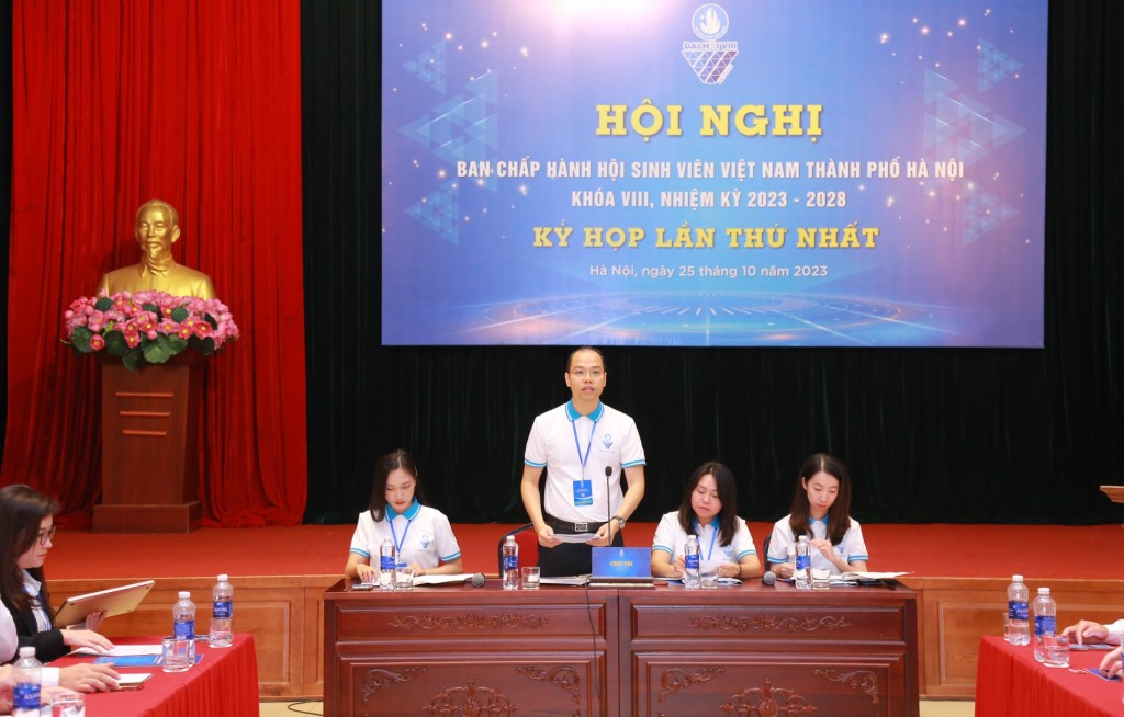 Danh sách BCH Hội Sinh viên Việt Nam thành phố Hà Nội khóa VIII