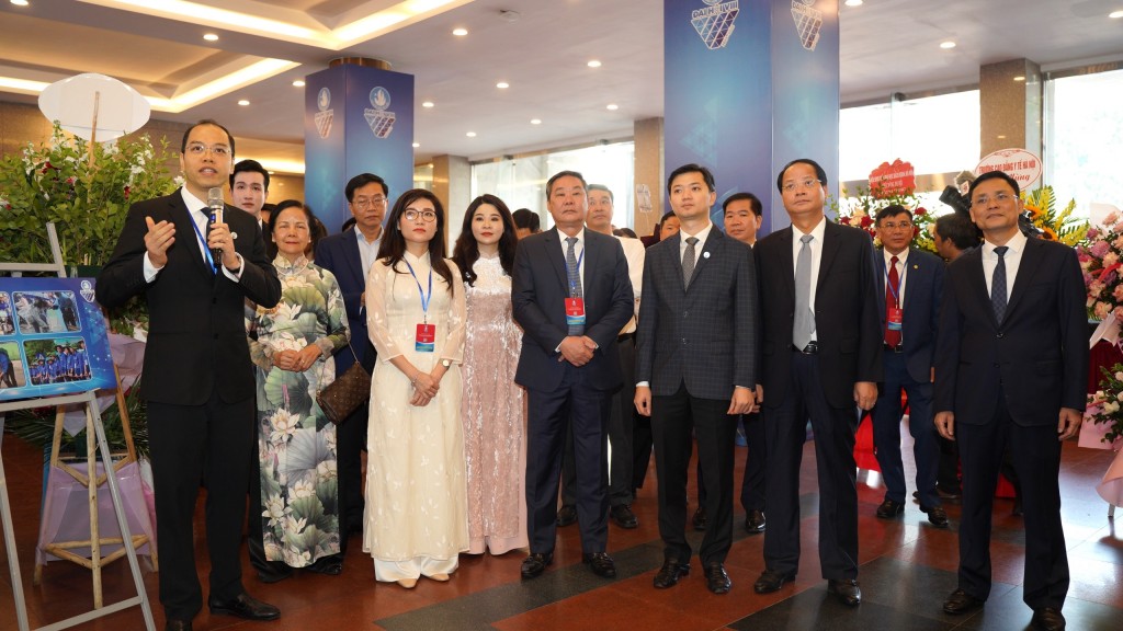 Ấn tượng triển lãm "Sắc màu sinh viên Thủ đô”