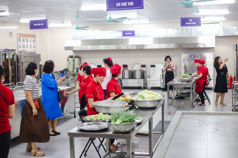 Đẩy mạnh ứng dụng công nghệ thông tin và chuyển đổi số trong giáo dục