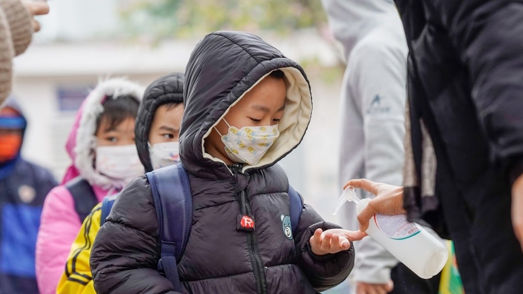 Hà Nội: Học sinh mầm non, tiểu học nghỉ học khi nhiệt độ dưới 10°C