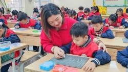 Theo nghề giáo thì hãy yêu trẻ!