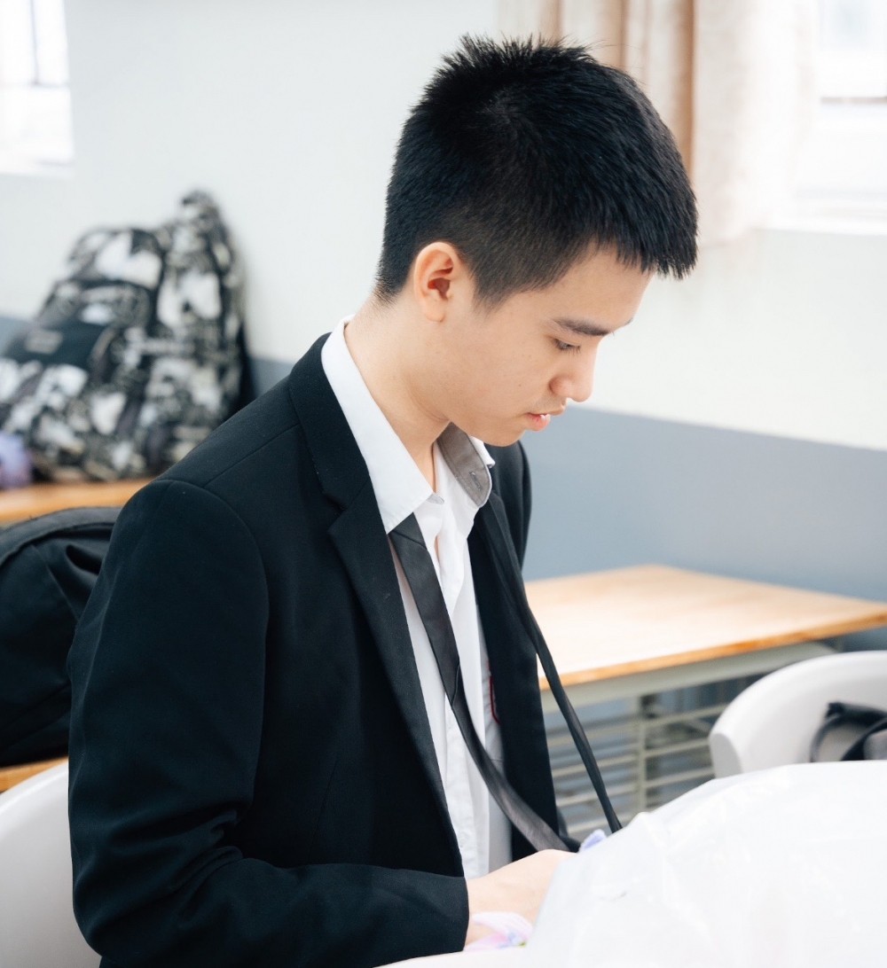 Nam sinh 17 tuổi đạt 9.0 IELTS ở 2 kỹ năng trong lần thi đầu tiên