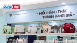 Phòng trưng bày hiểu hàng thật tránh hàng giả