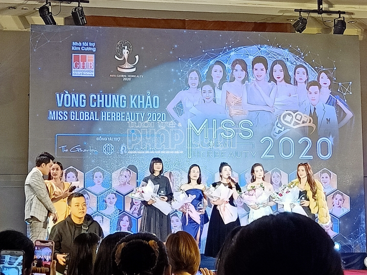 Công ty GHB bị phạt 49 triệu đồng do tổ chức cuộc thi hoa hậu "chui"