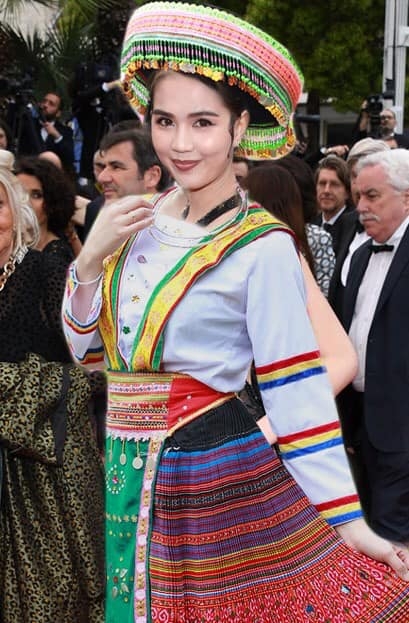 Đằng sau sự việc Ngọc Trinh “mặc như không” ở thảm đỏ Cannes 2019