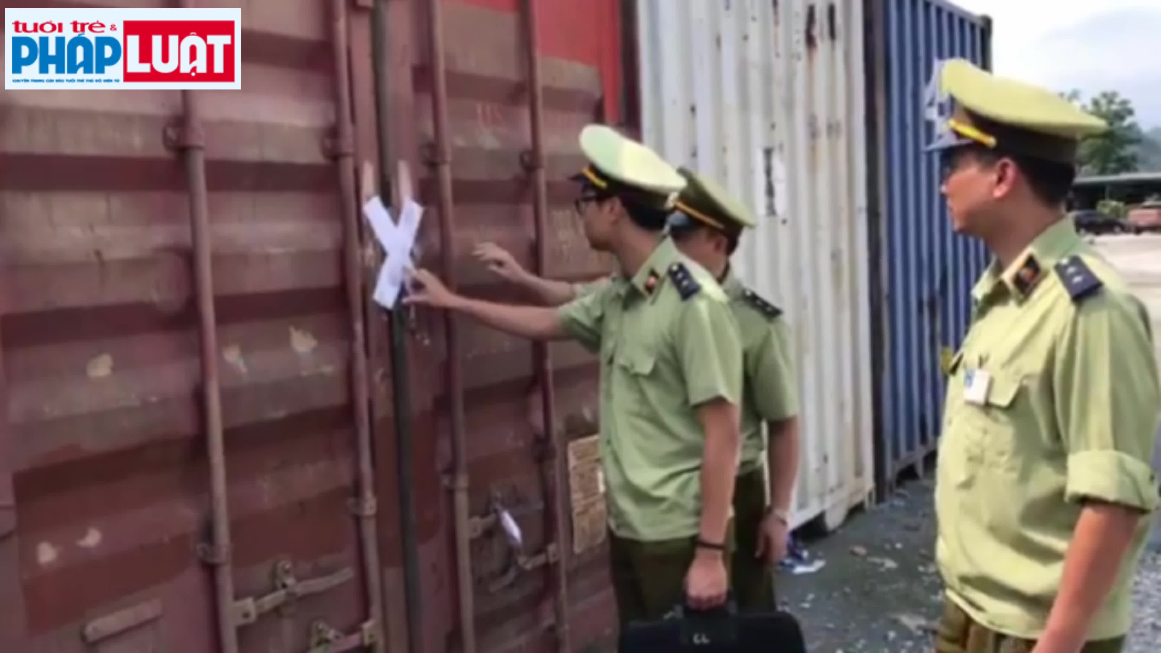 Cận cảnh 16 container chứa hơn 440 tấn hạt dẻ nhập lậu bị bắt ở Lào Cai