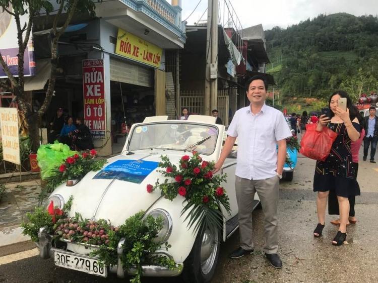 dan xe co thu do hoi tu tren cao nguyen trang bac ha