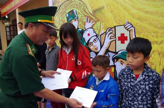 Bộ đội biên phòng Lai Châu ra quân chiến dịch Mùa hè xanh biên giới