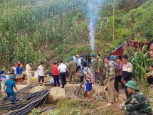 Lào Cai: Ngày thứ 7 tìm kiếm nạn nhân mất tích trong hang đá